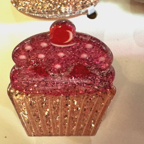 Mini Claw Clips, Cat & Jack™ Set of 6 Bakery Dessert Themed, Multicolor Glitter - Picture 9 of 16